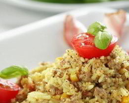 Ризотто с беконом, базиликом и жареными томатами