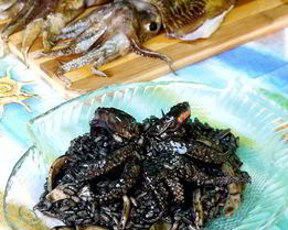 Ризотто с чернилами каракатицы