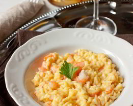 Ризотто с шафраном и креветками