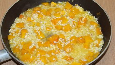 ризотто с тыквой и белыми грибами