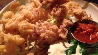 Кальмары жареные во фритюре