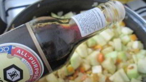 кижуч, тушенный с овощами