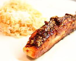 Лосось с имбирем