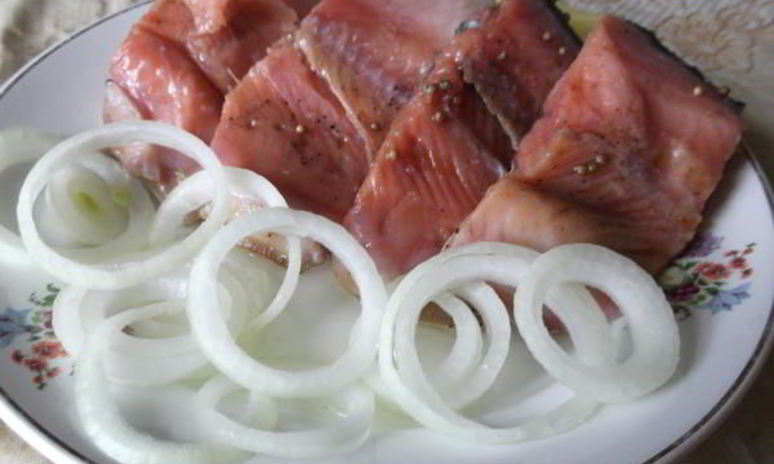 Рецепт малосольной горбуши