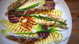 Мойва-гриль с ароматом чеснока и лимона