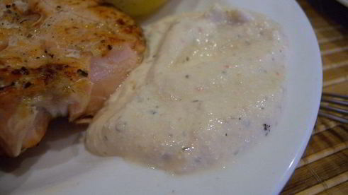 мускатная рыба гриль с творожным соусом