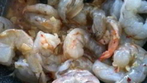 острые креветки в соусе