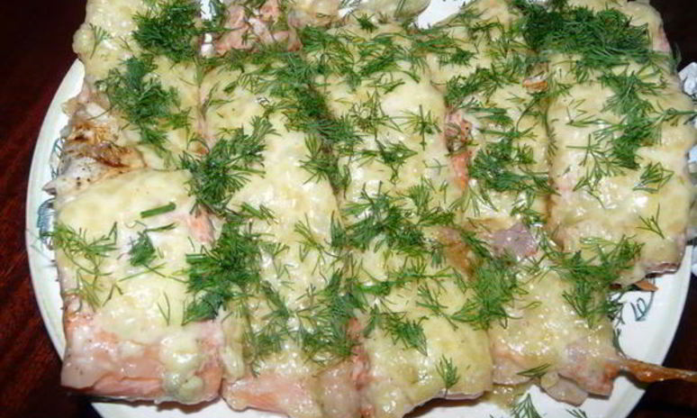 Рецепт рыбы под сырно-чесночной корочкой