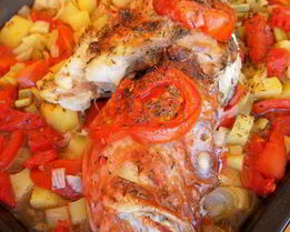 Рыба-скорпион, запеченная с овощами