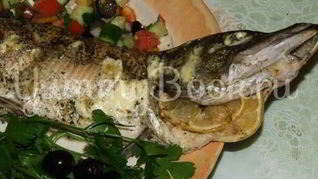 Щука запеченная в фольге