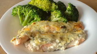 Семга под соусом в духовке