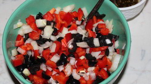 запеченный фаршированный сибас