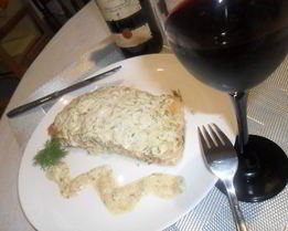 Запеченный лосось под сливочным соусом