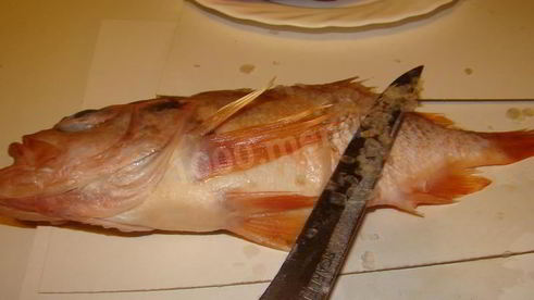 запеченный окунь в духовке