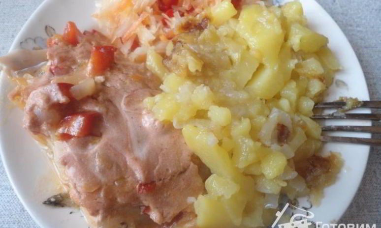 Рецепт запеченого в сметане судак с овощами