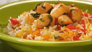 Жареные гребешки с рисом