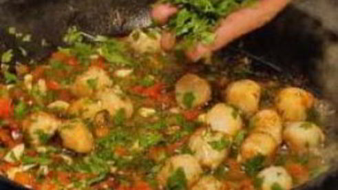 жареные гребешки с рисом