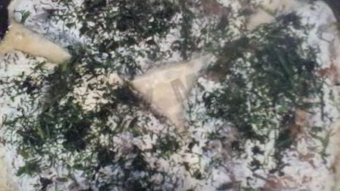 жареные карасики в сметане с петрушкой