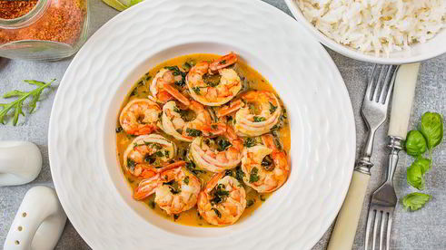 жареные креветки в апельсиновом соусе