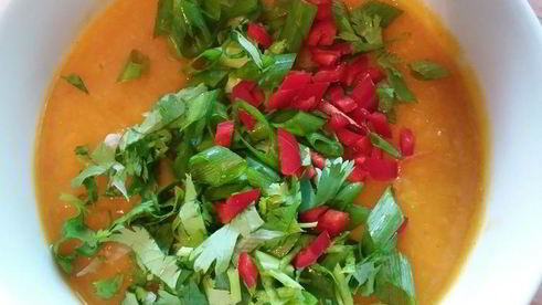 куриный шашлычок по-карибски с манговой сальсой