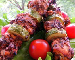 Куриный шашлык в ароматных травах