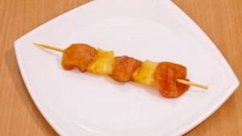шашлычки домашние с куриным филе и ананасами