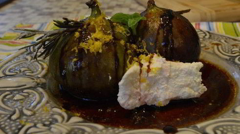 шашлычки из инжира на розмарине