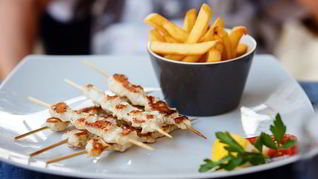 Шашлычки из куриного филе для детей