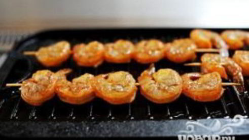 шашлык из креветок