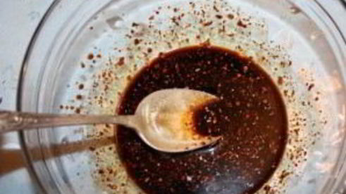 шашлык из рыбы на шпажках