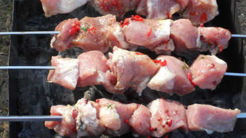 шашлык из свинины на минеральной воде