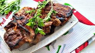 Шашлык из телятины на сковороде