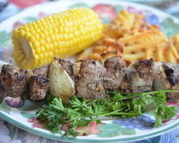 Свиной шашлык на вине