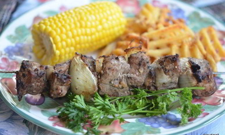 Рецепт свиного шашлыка на вине