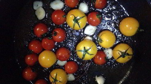 говяжий стейк с гарниром из овощей