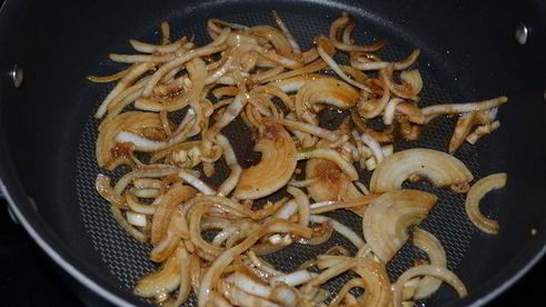 маринованные стейки с луком