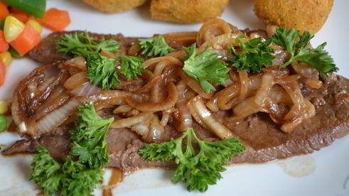 маринованные стейки с луком