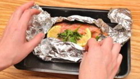 стейк лосося в фольге