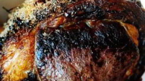 стейк рибай с розмарином, тимьяном и чесноком