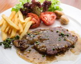 Стейк с горчичным соусом