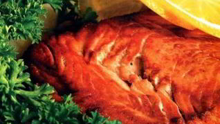 Стейки лосося на гриле