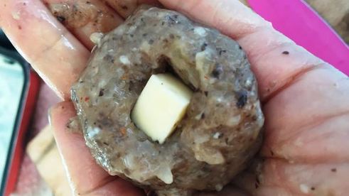 куриные тефтели с сюрпризом в сливочном соусе