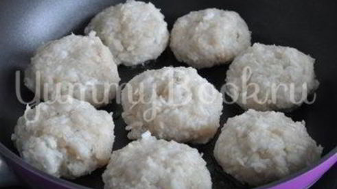 куриные тефтели в томатном соусе