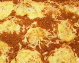 Тефтели из индейки в пикантном соусе