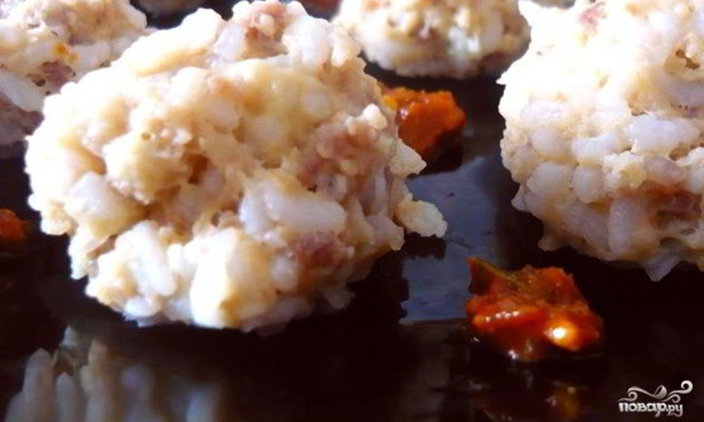 Рецепт тефтелей с рисом на пару
