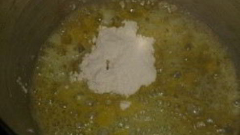 запеченные тефтельки в сметанном соусе