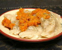 Постные вареники с капустой