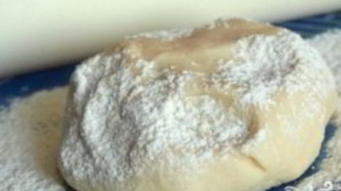 постные вареники с вишней