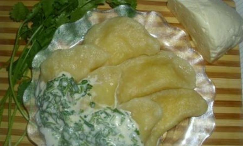 Рецепт вареников с брынзой и супер-соус