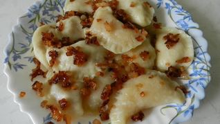 Вареники с салом и картошкой